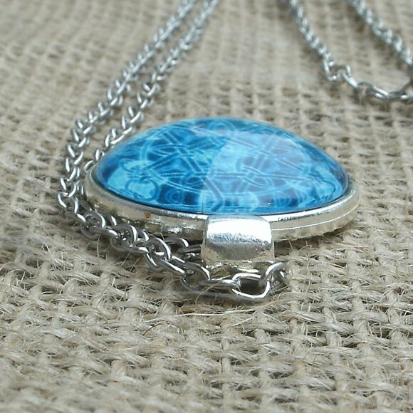 Lotus Flower Pentacle Glass Cabochon Pendant Necklace - Picture 8 of 13